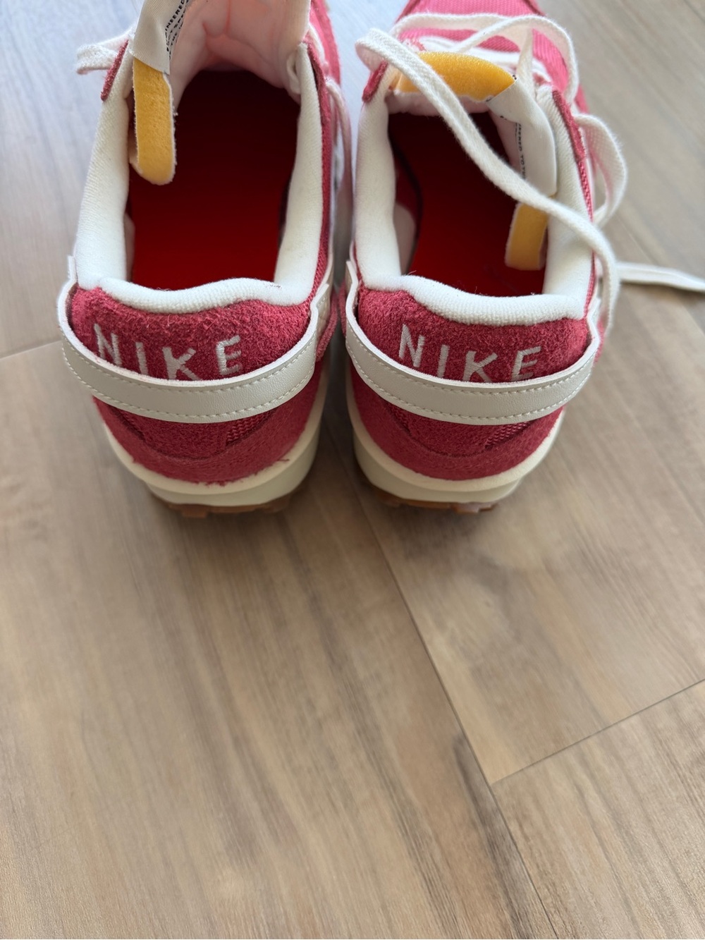 Nike women’s waffle debut vintage adobe red white casual sneakers. - Picture 5 of 5